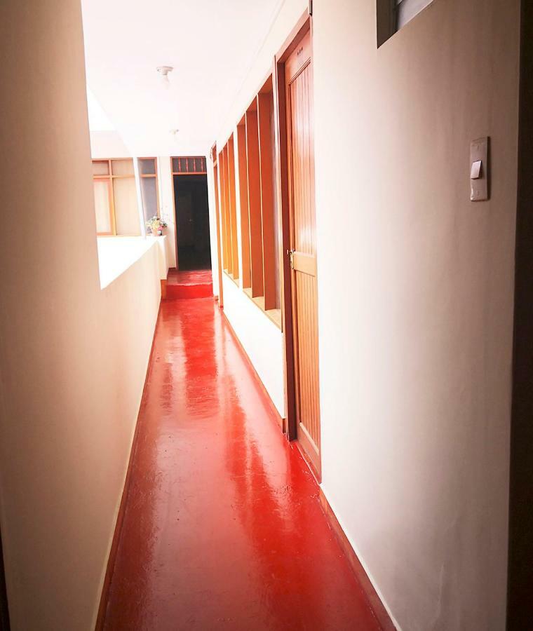 Hostal Pachacuteq Inn クスコ エクステリア 写真